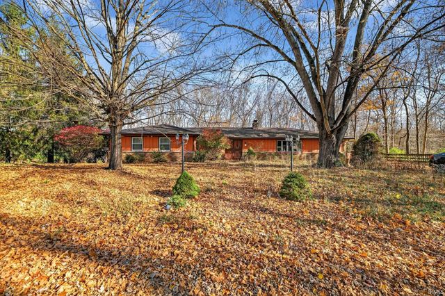 846 Wolf Drive, Logansport, IN 46947