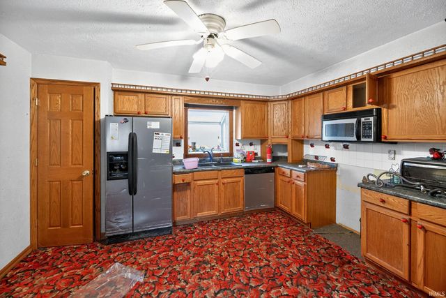 846 Wolf Drive, Logansport, IN 46947