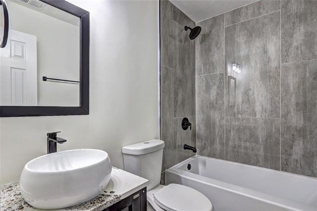 2024 COLLIER W Circle, Decatur, GA 30032