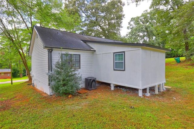 2024 COLLIER W Circle, Decatur, GA 30032