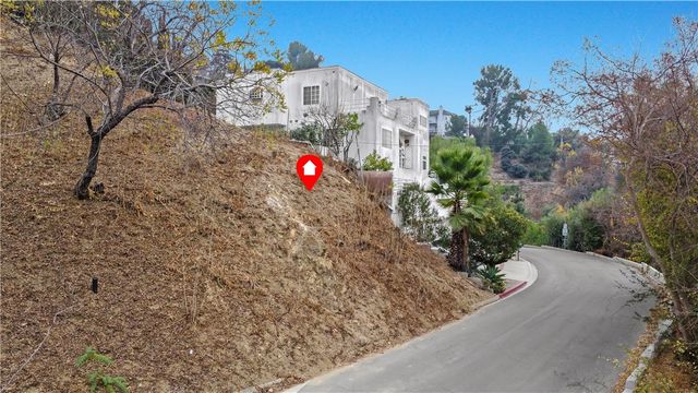 1818 Peterson Avenue, South Pasadena, CA 91030