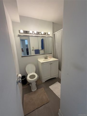 840 Shore Rd Shore Rd 6F, Long Beach, NY 11561