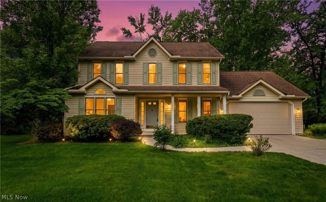 8460 Old Post Road, Olmsted Falls, OH 44138