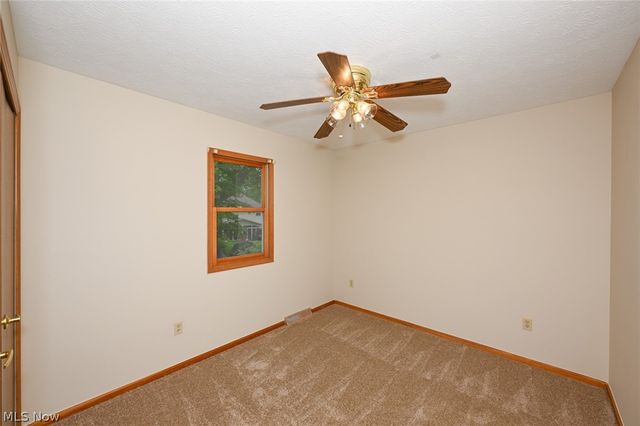 8460 Old Post Road, Olmsted Falls, OH 44138