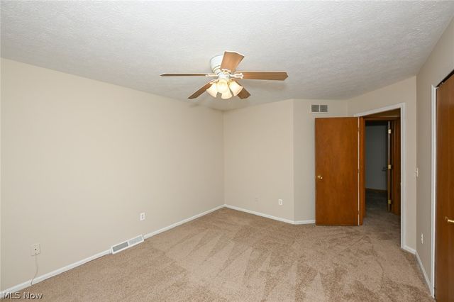 8460 Old Post Road, Olmsted Falls, OH 44138