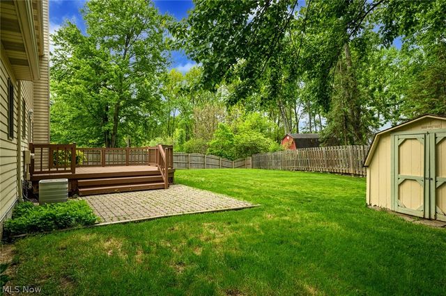 8460 Old Post Road, Olmsted Falls, OH 44138
