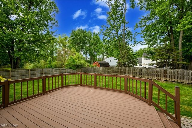 8460 Old Post Road, Olmsted Falls, OH 44138