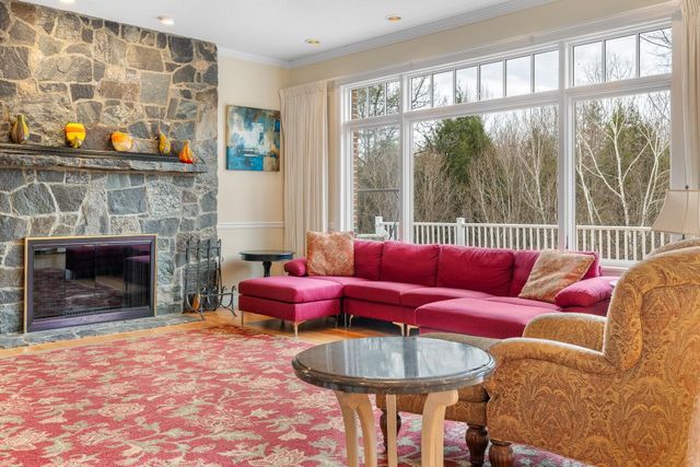 10 Morgan Road, Hanover, NH 03755