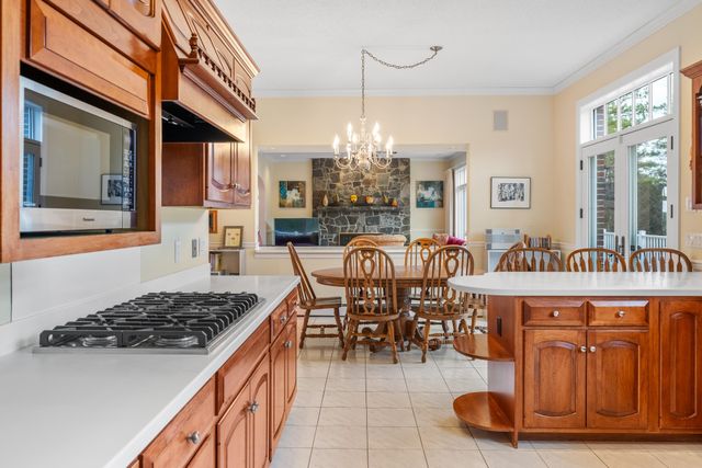 10 Morgan Road, Hanover, NH 03755