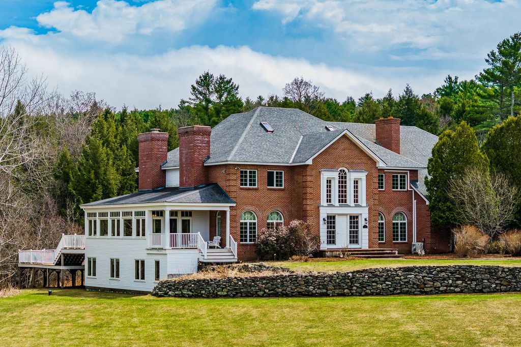 10 Morgan Road, Hanover, NH 03755