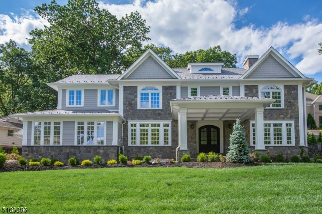 368 Hartshorn Dr, Millburn Twp., NJ 07078