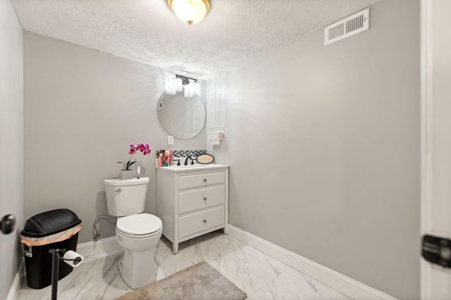 4418 Main St, Clay City, KY 40312