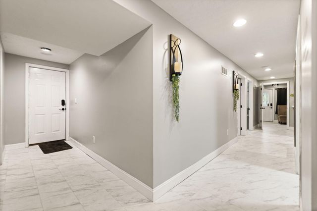 4418 Main St, Clay City, KY 40312