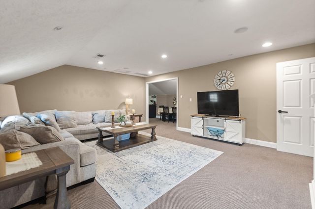 4418 Main St, Clay City, KY 40312