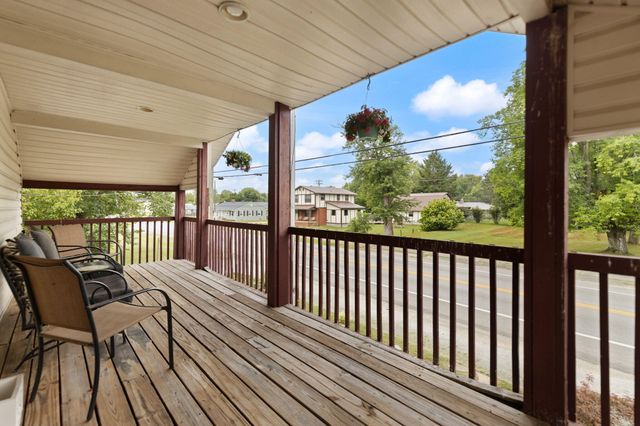 4418 Main St, Clay City, KY 40312