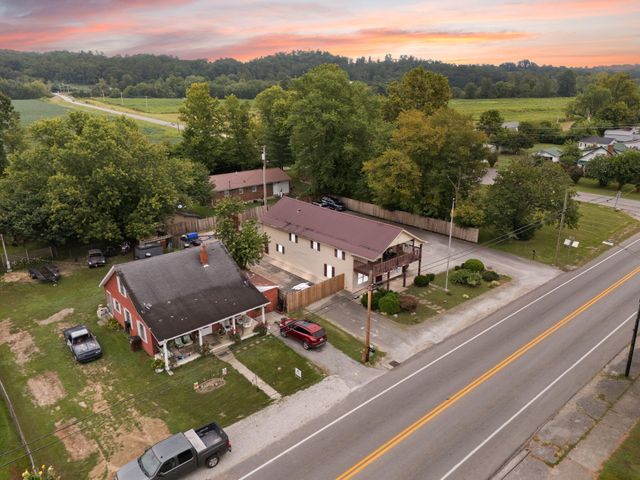 4418 Main St, Clay City, KY 40312