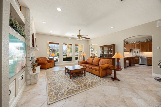 133 Vintage Ranch Cir, La Vernia, TX 78121