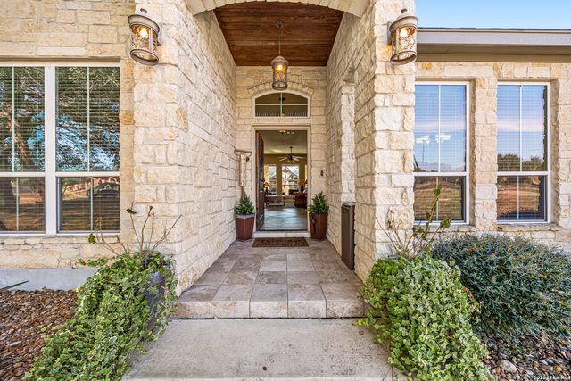 133 Vintage Ranch Cir, La Vernia, TX 78121