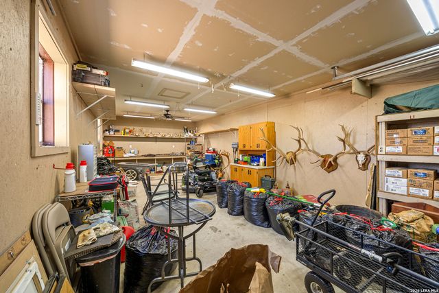 133 Vintage Ranch Cir, La Vernia, TX 78121