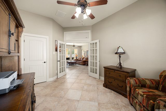 133 Vintage Ranch Cir, La Vernia, TX 78121