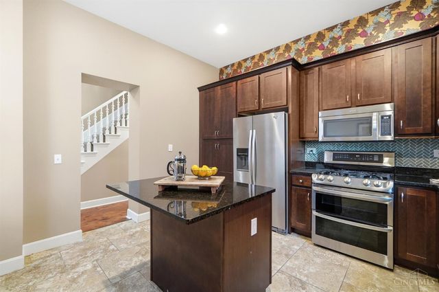 558 Milton Street, Cincinnati, OH 45202