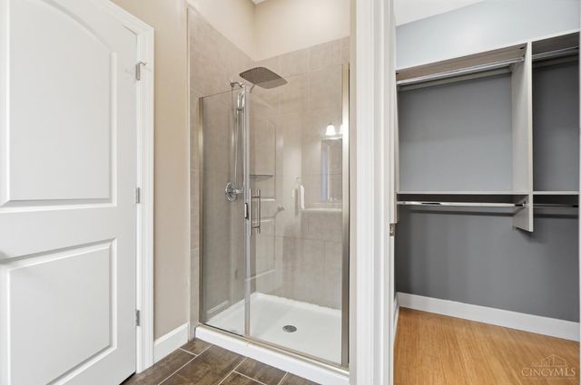 558 Milton Street, Cincinnati, OH 45202