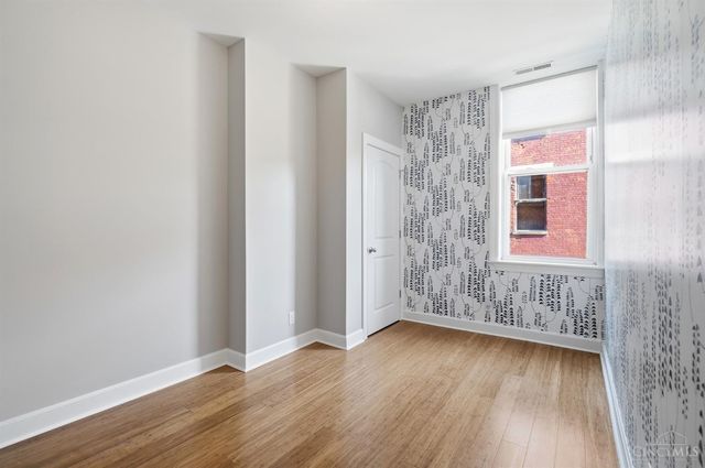 558 Milton Street, Cincinnati, OH 45202
