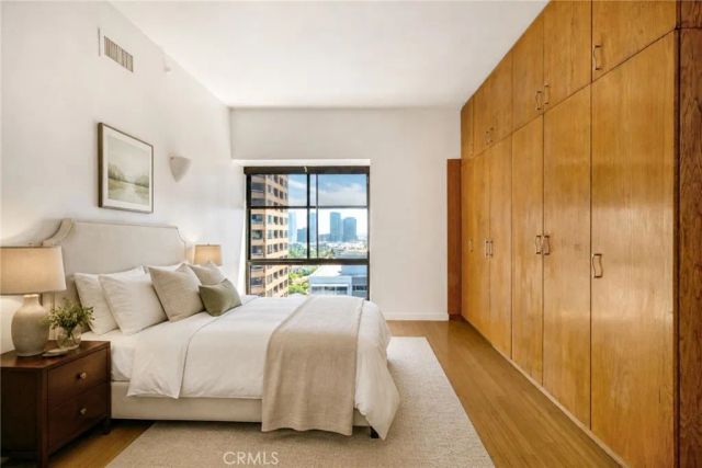 10445 Wilshire 1606, Los Angeles, CA 90024