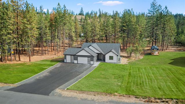 6563 Kate Dr, Nine Mile Falls, WA 99026