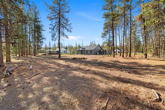 6563 Kate Dr, Nine Mile Falls, WA 99026