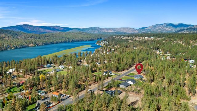 6563 Kate Dr, Nine Mile Falls, WA 99026