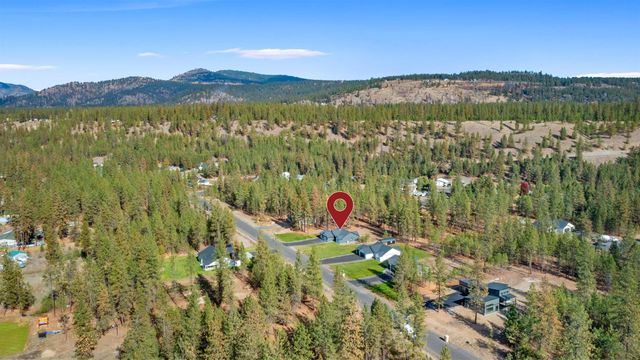 6563 Kate Dr, Nine Mile Falls, WA 99026