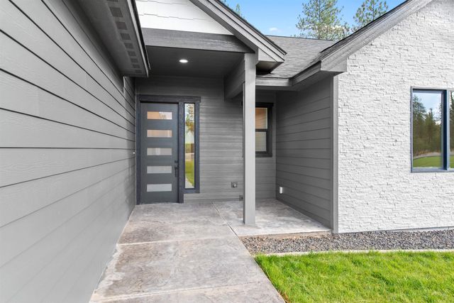 6563 Kate Dr, Nine Mile Falls, WA 99026
