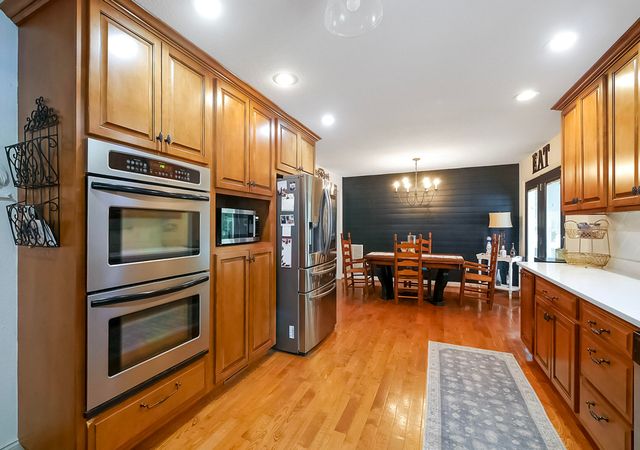 1649 E Boy Scout Road, Hixson, TN 37343