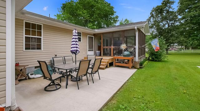 1649 E Boy Scout Road, Hixson, TN 37343