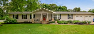 1649 E Boy Scout Road, Hixson, TN 37343