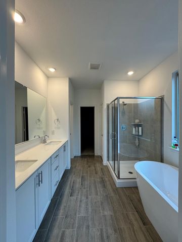 1213 Superbloom Avenue, Justin, TX 76247