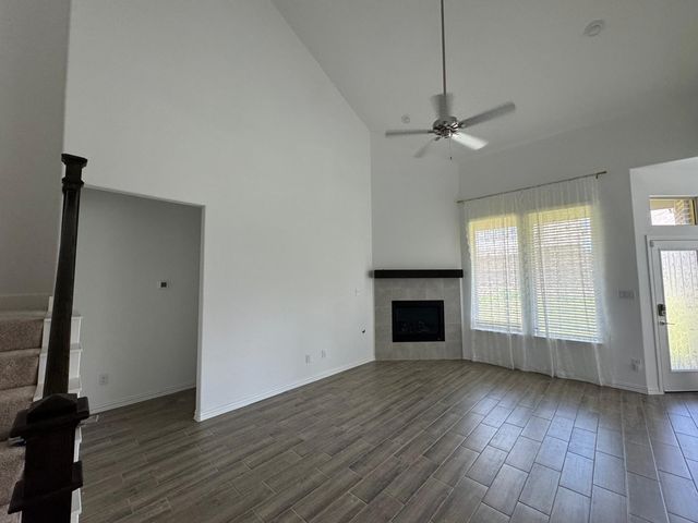 1213 Superbloom Avenue, Justin, TX 76247