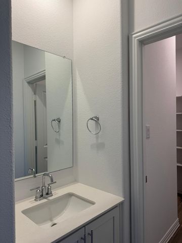 1213 Superbloom Avenue, Justin, TX 76247