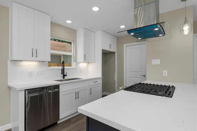 7937 Fields Street, Houston, TX 77028