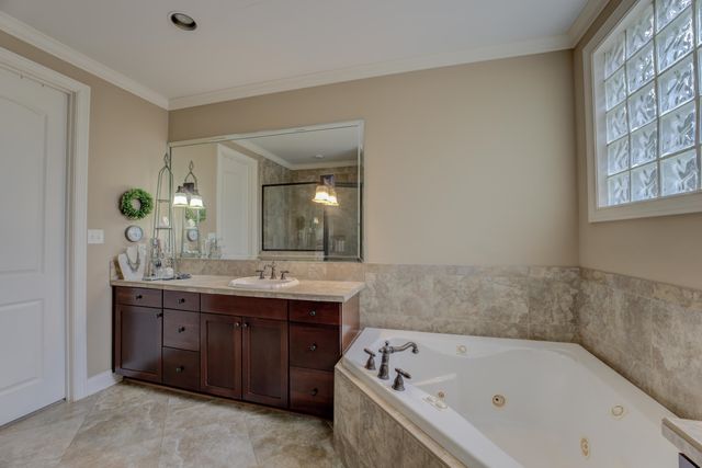 10169 GRAVETYE PL, Collierville, TN 38017