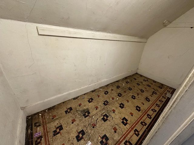 2463 N 22nd STREET, Milwaukee, WI 53206