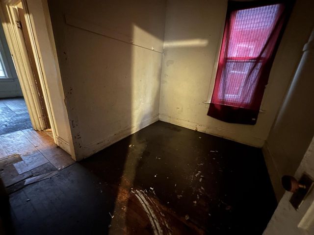 2463 N 22nd STREET, Milwaukee, WI 53206