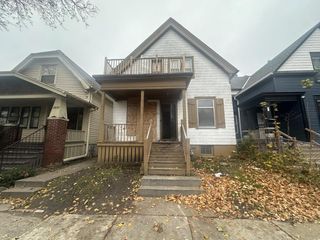 2463 N 22nd STREET, Milwaukee, WI 53206