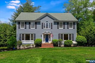 21 Beechwood Drive, Morristown Town, NJ 07960