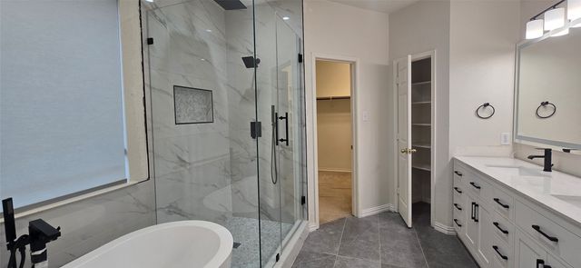 818 Green Pond Drive, Garland, TX 75040