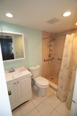 9621 Sunrise Lakes Boulevard 102, Sunrise, FL 33322