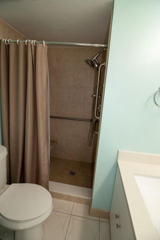 9621 Sunrise Lakes Boulevard 102, Sunrise, FL 33322