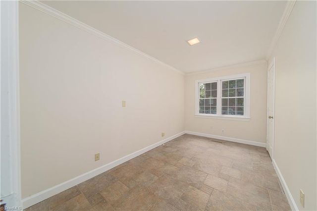 5140 River Chase Ridge, Winston-salem, NC 27104