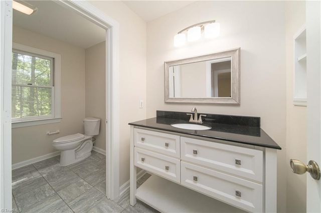 5140 River Chase Ridge, Winston-salem, NC 27104